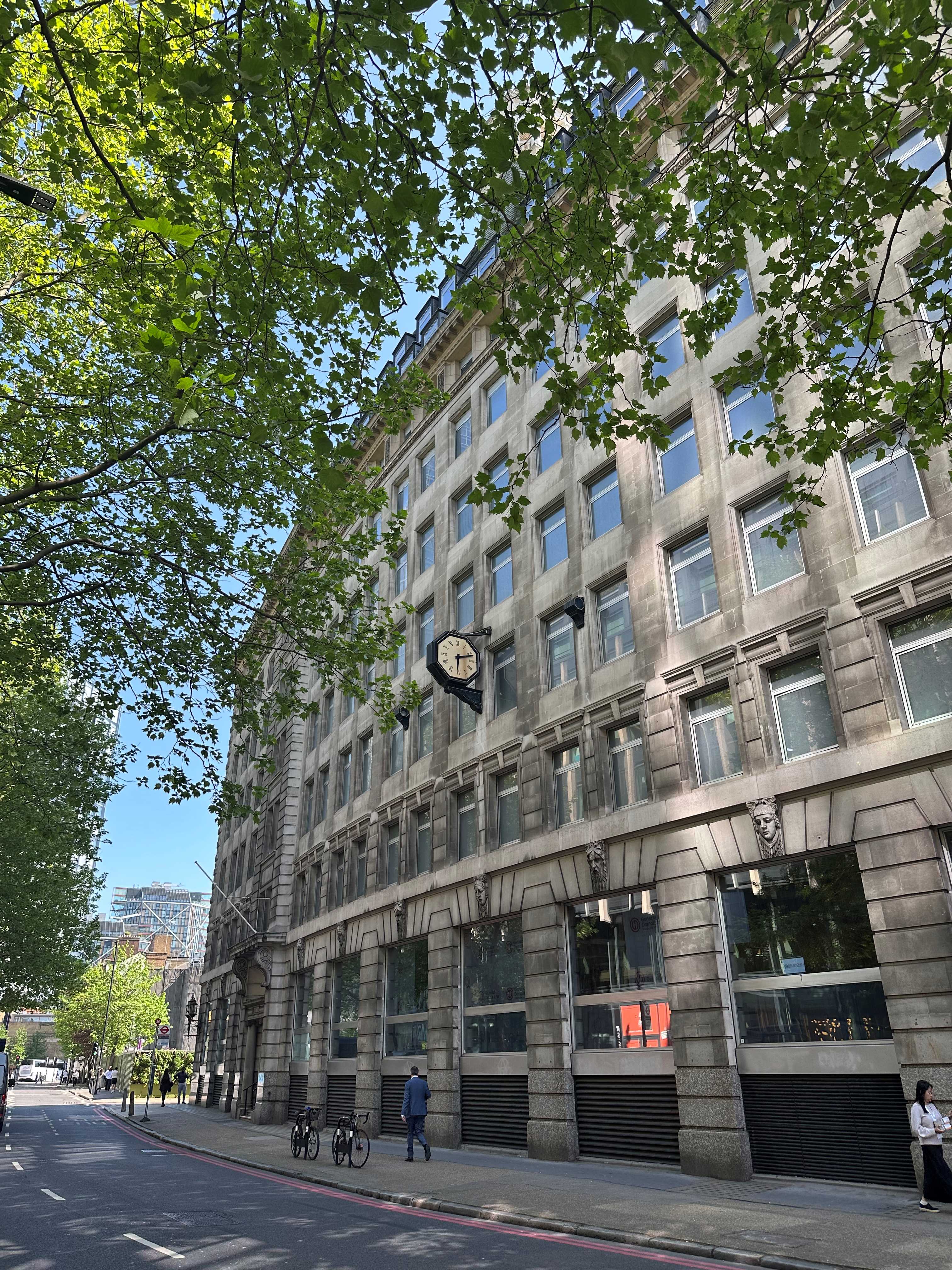 2 Dorset House, Stamford St, Se1 (2) Credit Whitbread Plc
